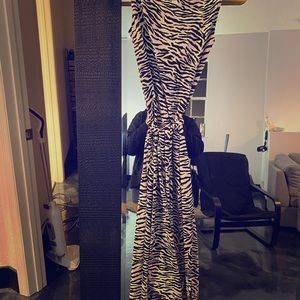 Bisou Bisou dress size small